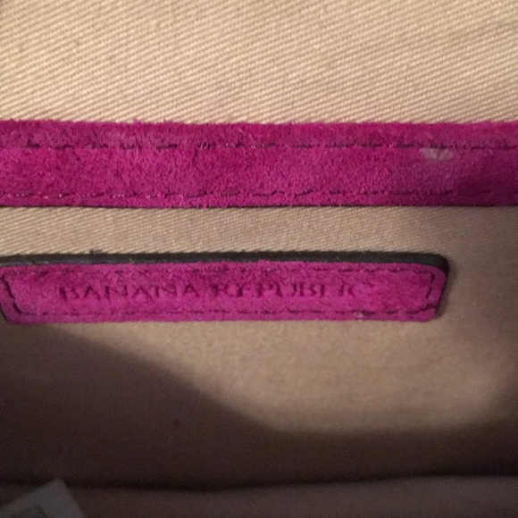 Banana republic cross body - Picture 3 of 5